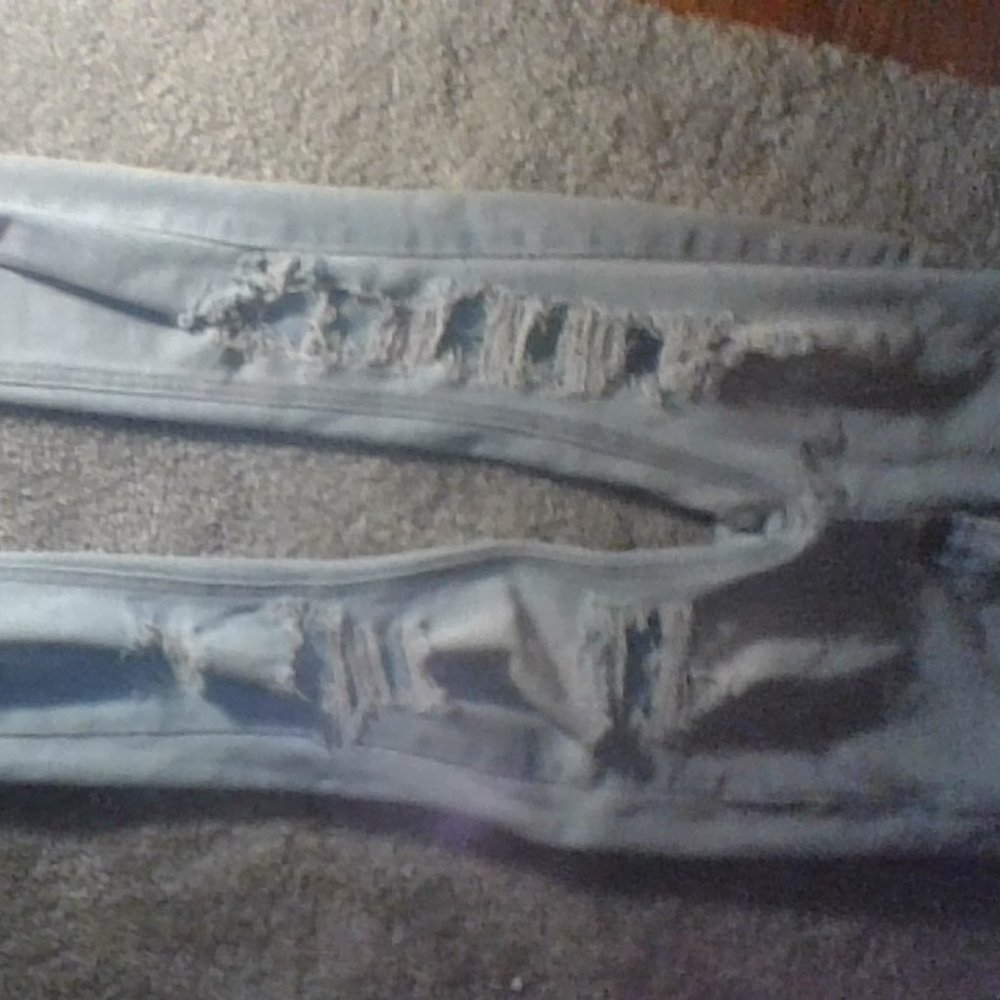 Ripped jeans